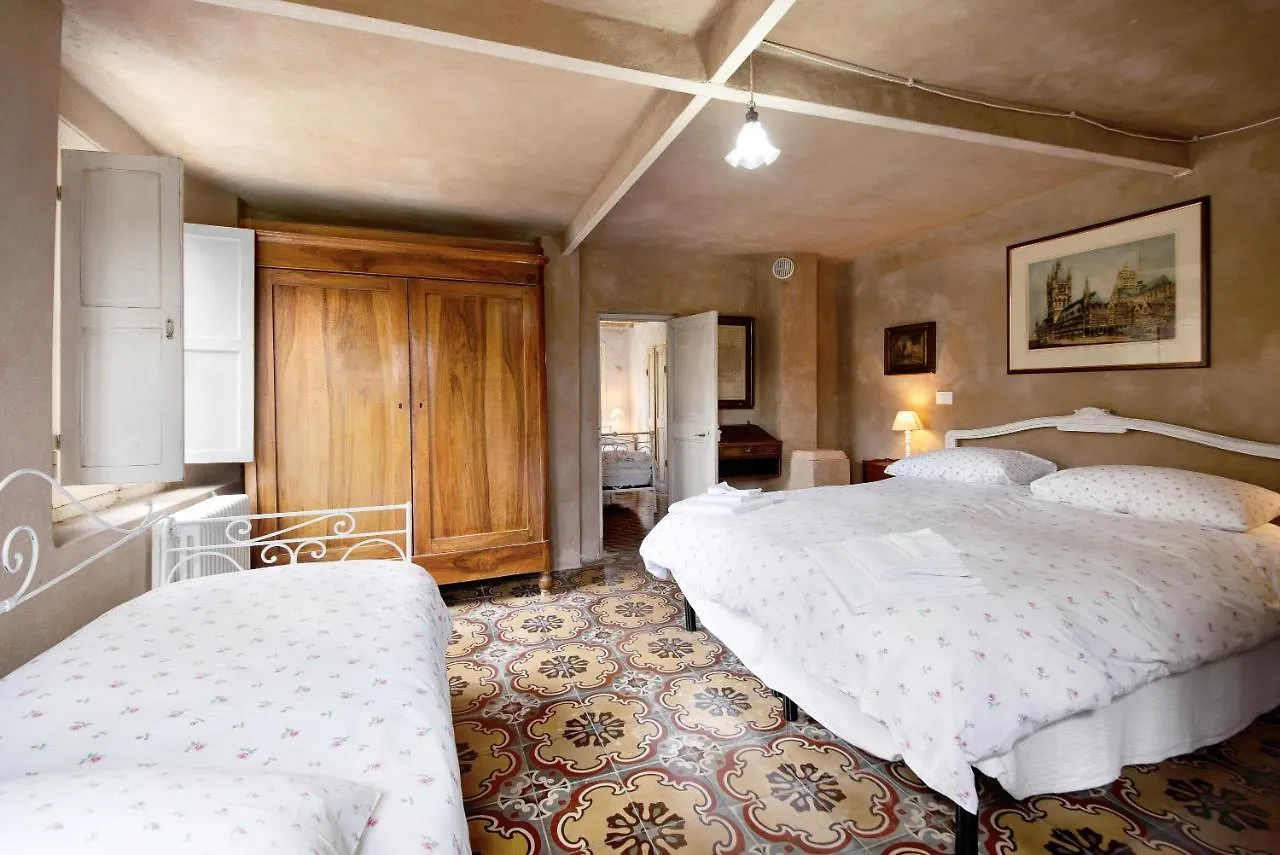Agriturismo Il Filo Di Paglia Carro 0*,  Italia